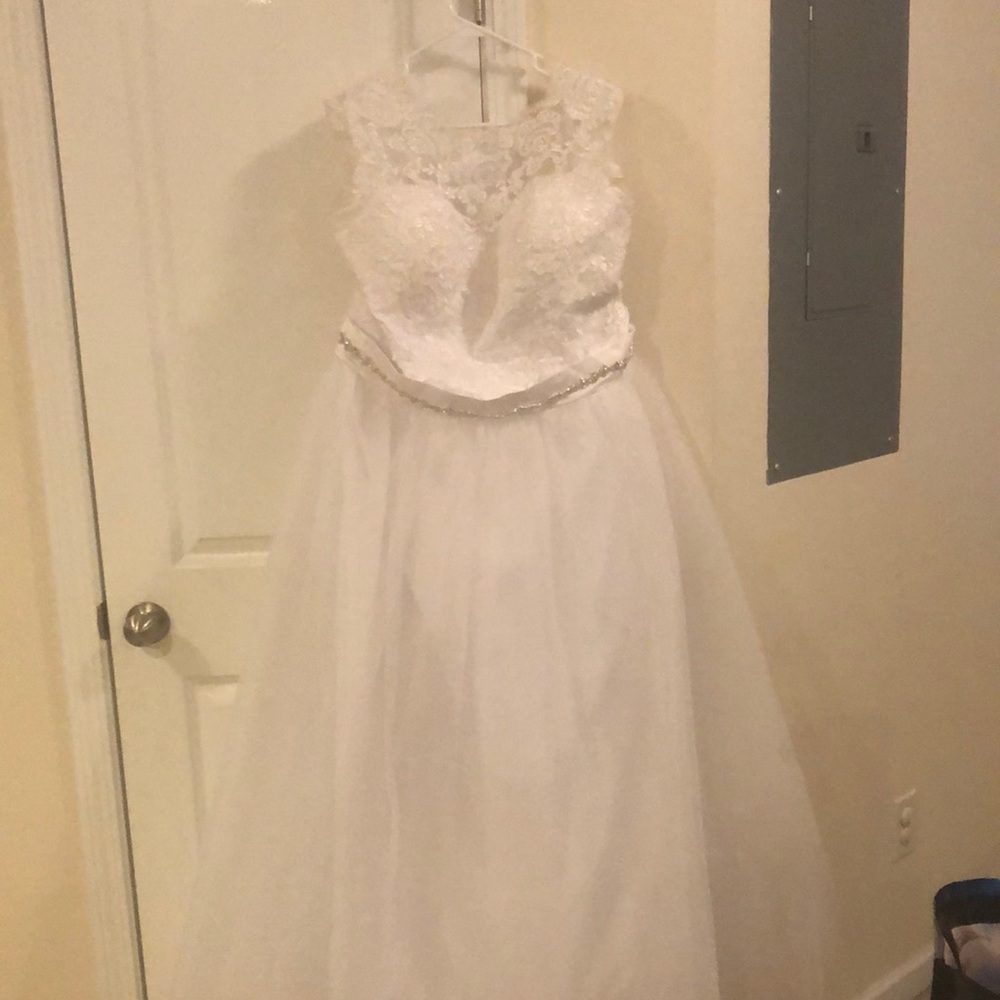Lace and Tulle Wedding Dress
